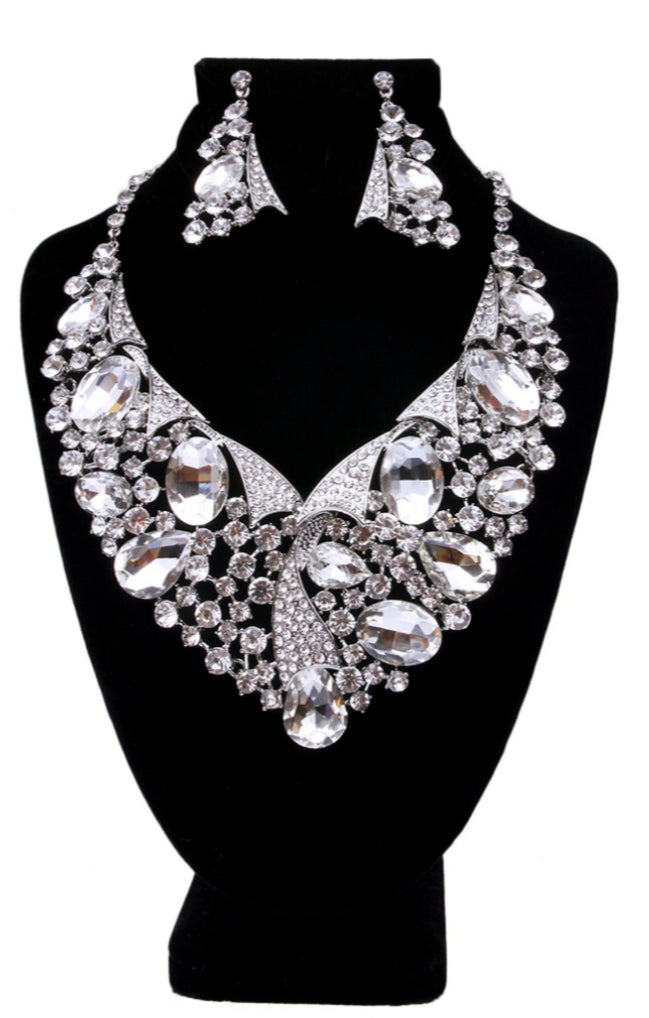 Oval Clear Crystal and Rhinestone Raised Collar Style Bib Necklace Set